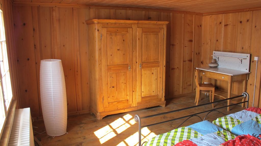 Ferienwohnung Graubuenden/ Castiel Eksteriør billede