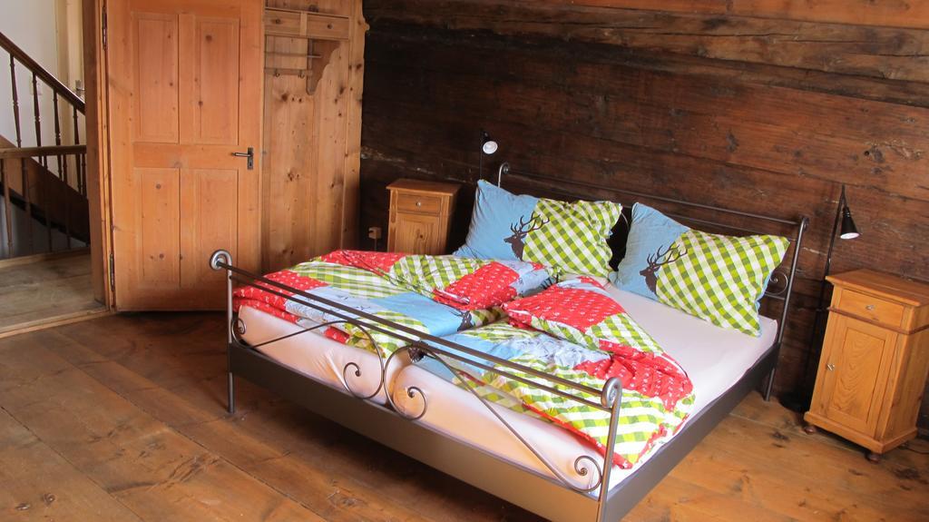 Ferienwohnung Graubuenden/ Castiel Eksteriør billede