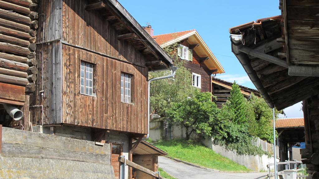 Ferienwohnung Graubuenden/ Castiel Eksteriør billede